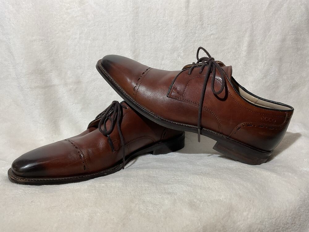 ECCO mens Oxfords Loafers US 8 EU 42 leather brown lace up dress shoes Ombre